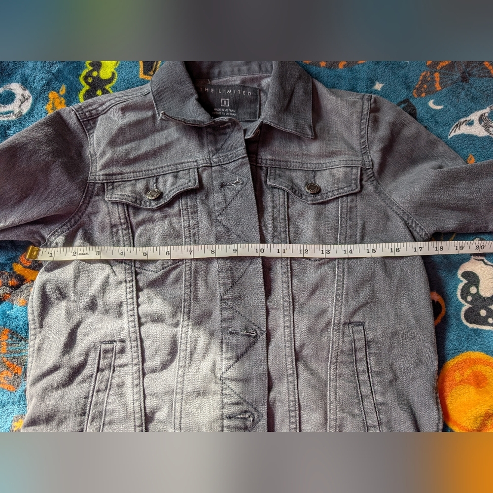 The Limited Gray Jean Jacket - Picture 6 of 8